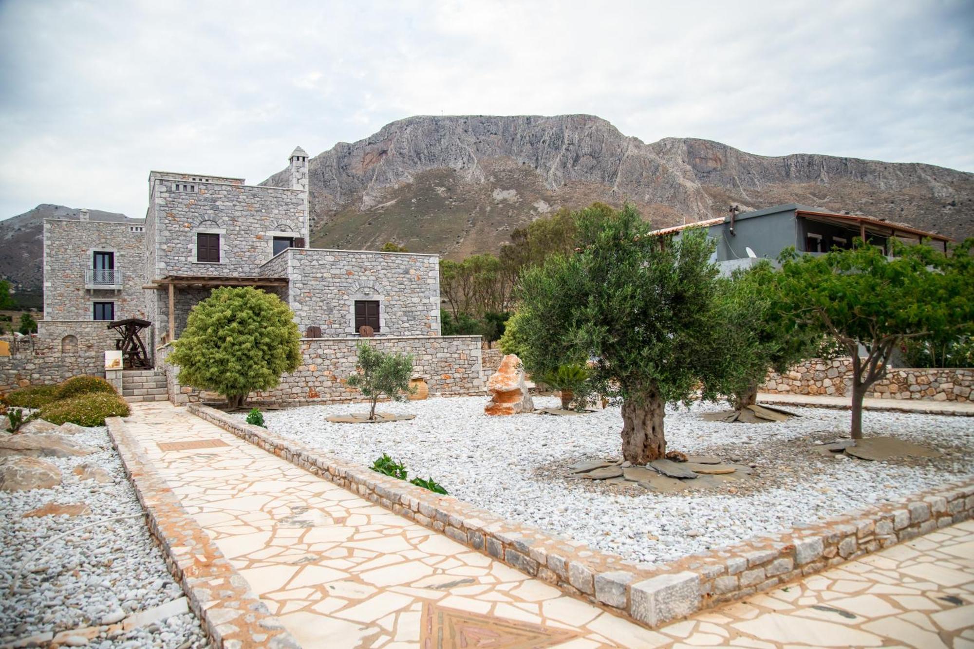 Апарт отель Armenopetra View Gerolimenas Agios Nikolaos  Экстерьер фото